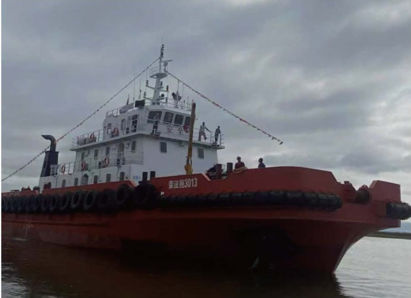 Tugboats & Towing Vessels